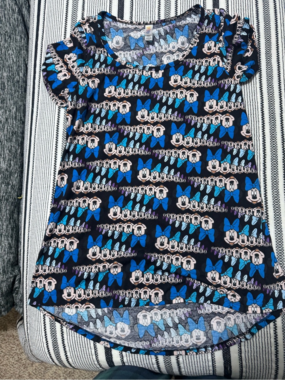 LuLaRoe woman’s ' Minnie Mouse Black & Blue Short Sleeve Tee